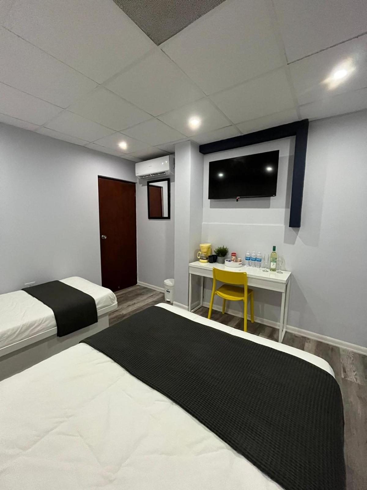 Hotel Libertad Lares Ngoại thất bức ảnh